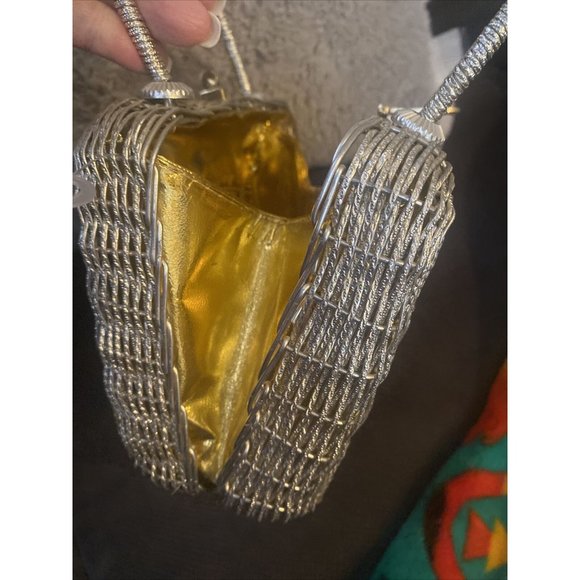 VINTAGE FORSUM MID-CENTURY 1960'S ERA WHITE BASKETWEAVE PURSE / HANDBAG‎ - Picture 7 of 11